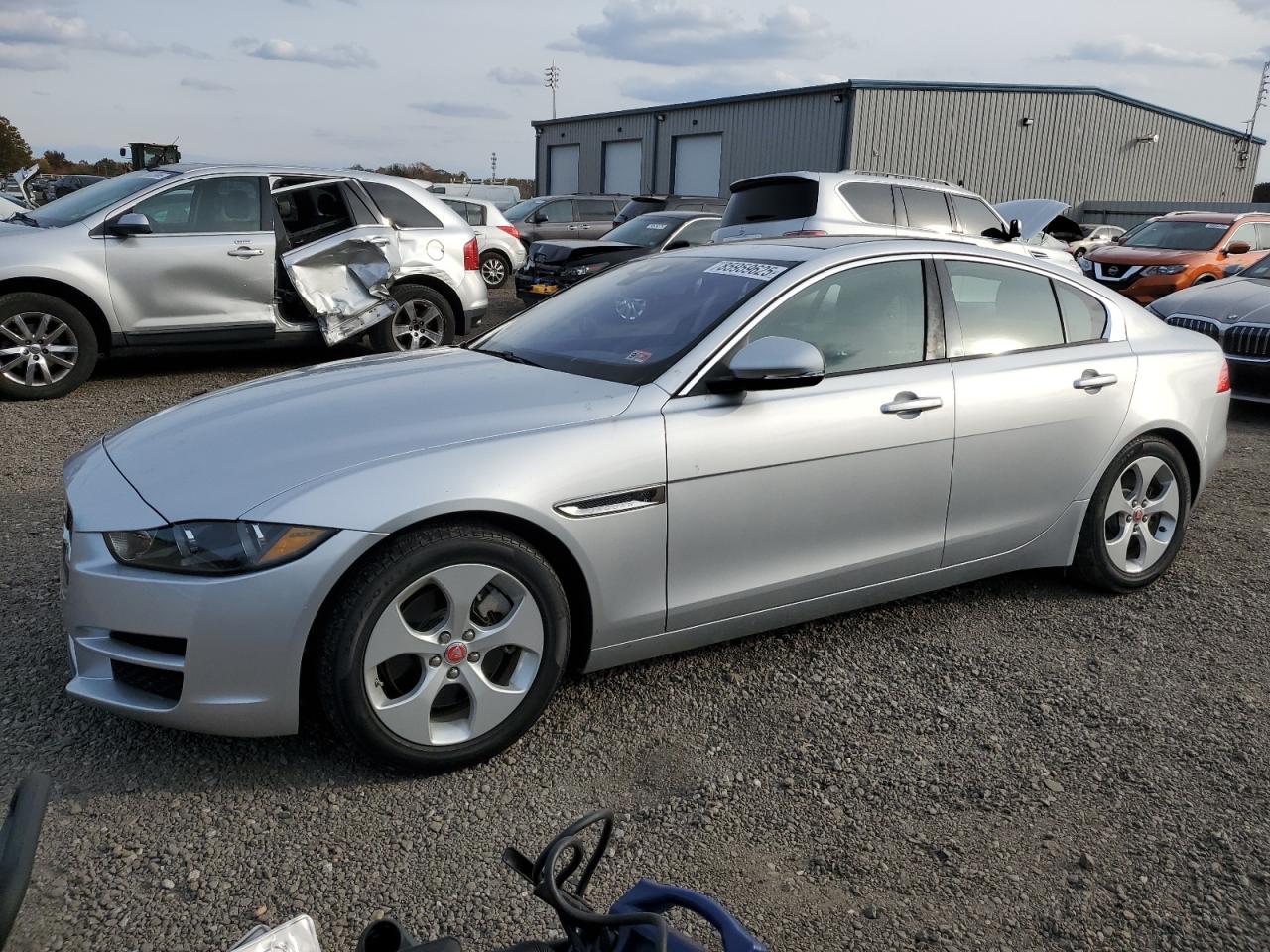 JAGUAR XE 2017