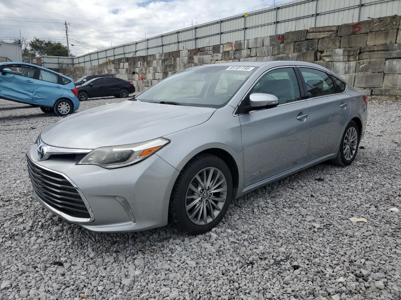 TOYOTA AVALON HYB 2016