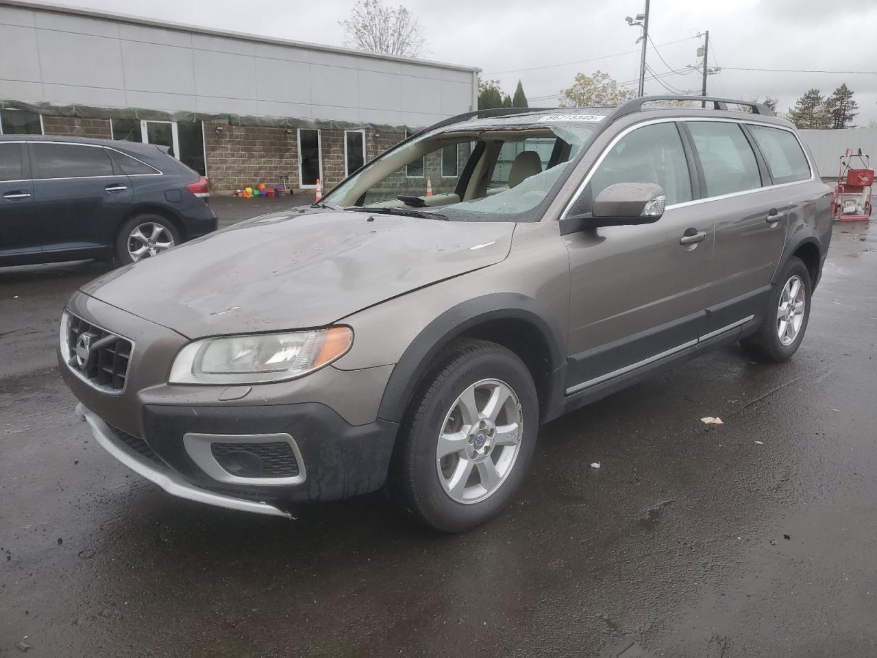 VOLVO XC70 3.2 2010