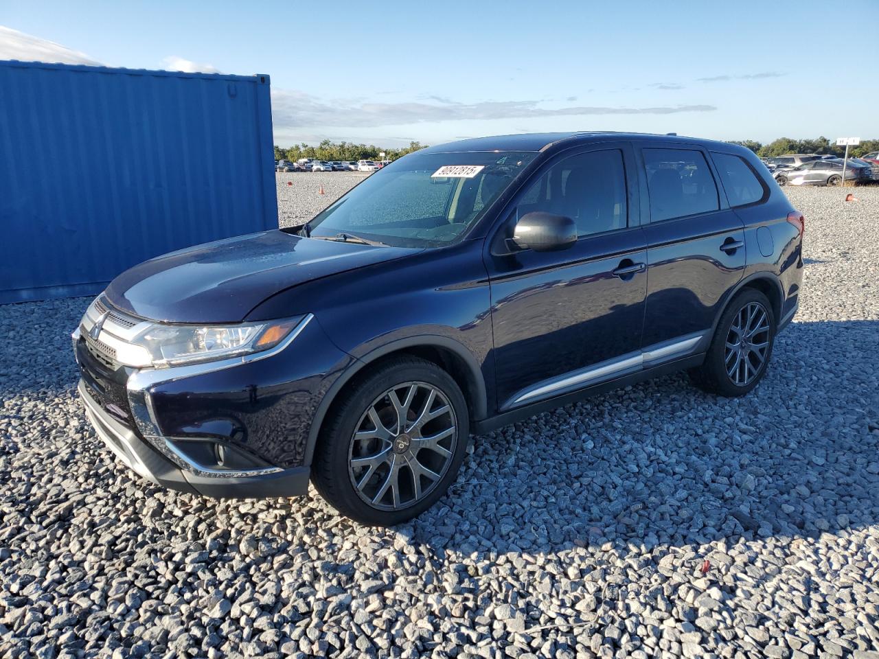 MITSUBISHI OUTLANDER 2019