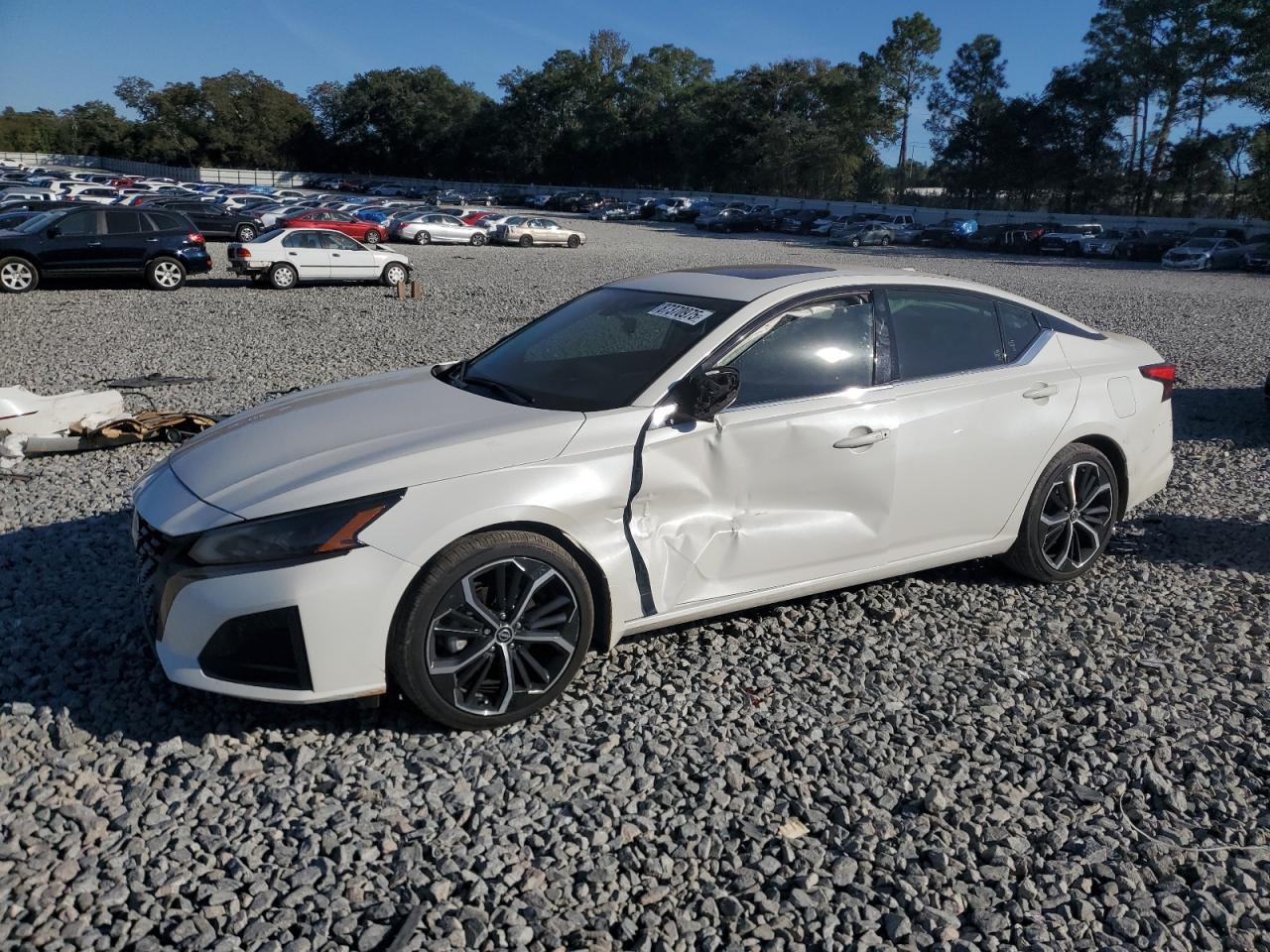 NISSAN ALTIMA 2024