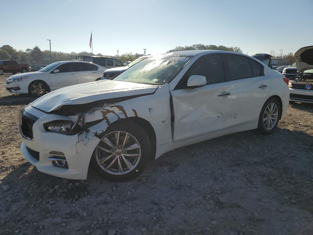 INFINITI Q50 2015