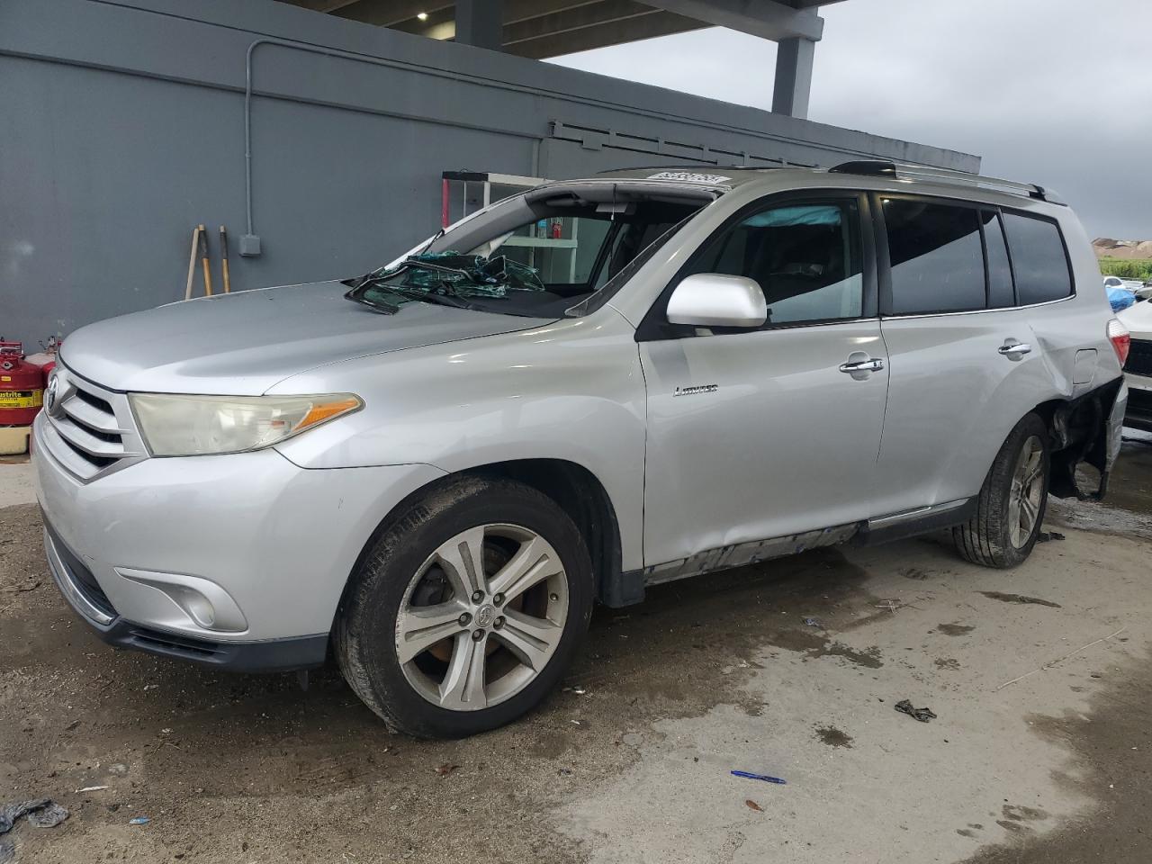 TOYOTA HIGHLANDER 2012