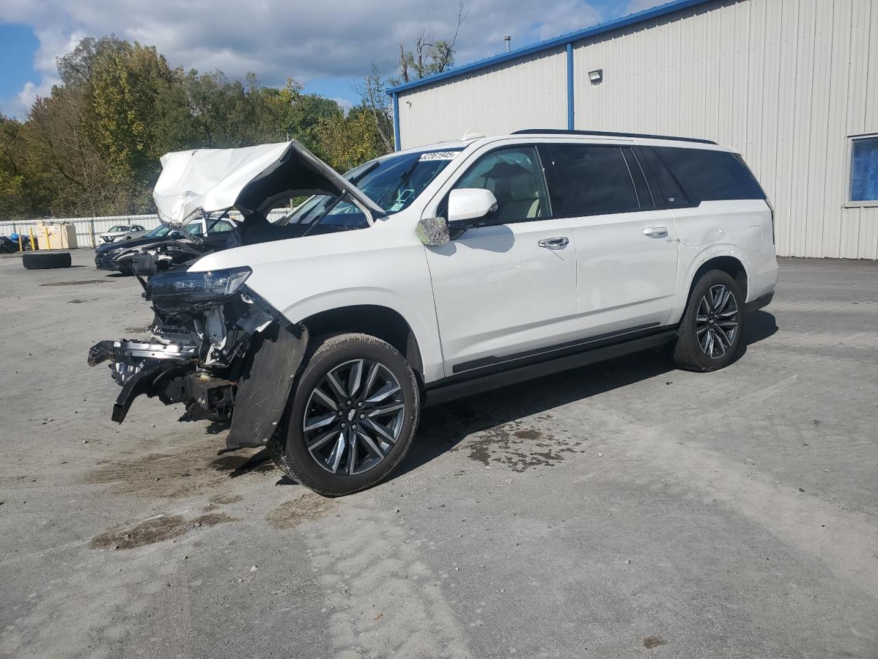 CADILLAC ESCALADE ESV SPORT 2021