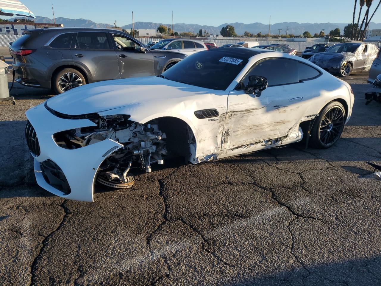 MERCEDES-BENZ AMG GT 2025