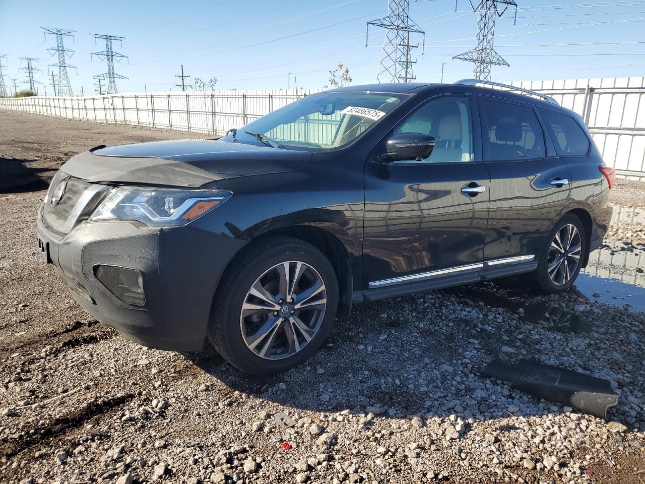NISSAN PATHFINDER 2017