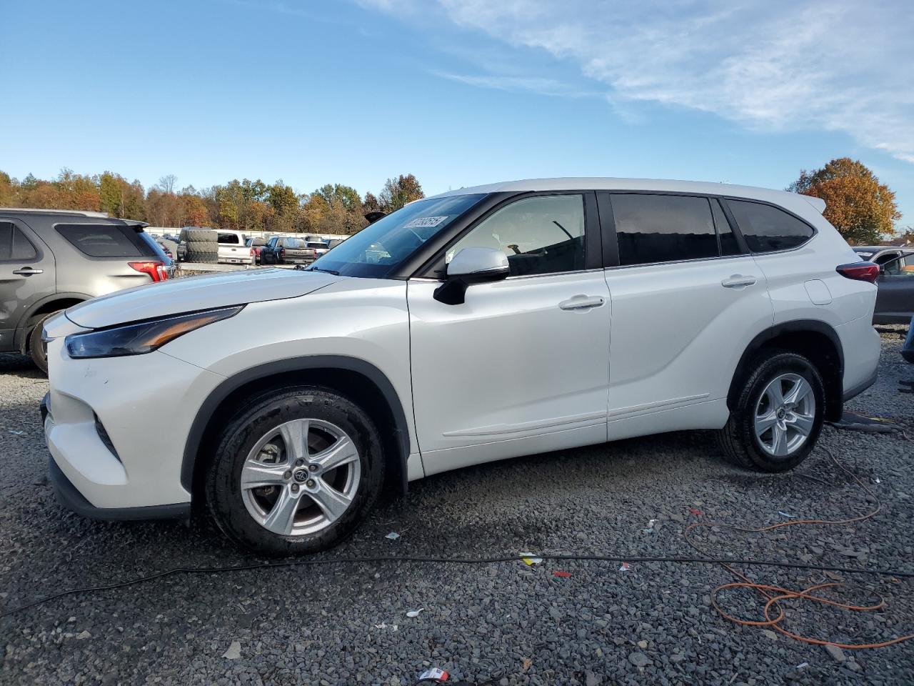 TOYOTA HIGHLANDER 2023