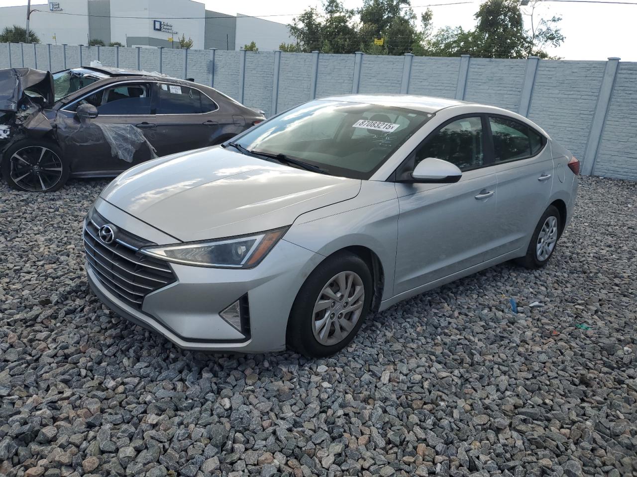 HYUNDAI ELANTRA SE 2019