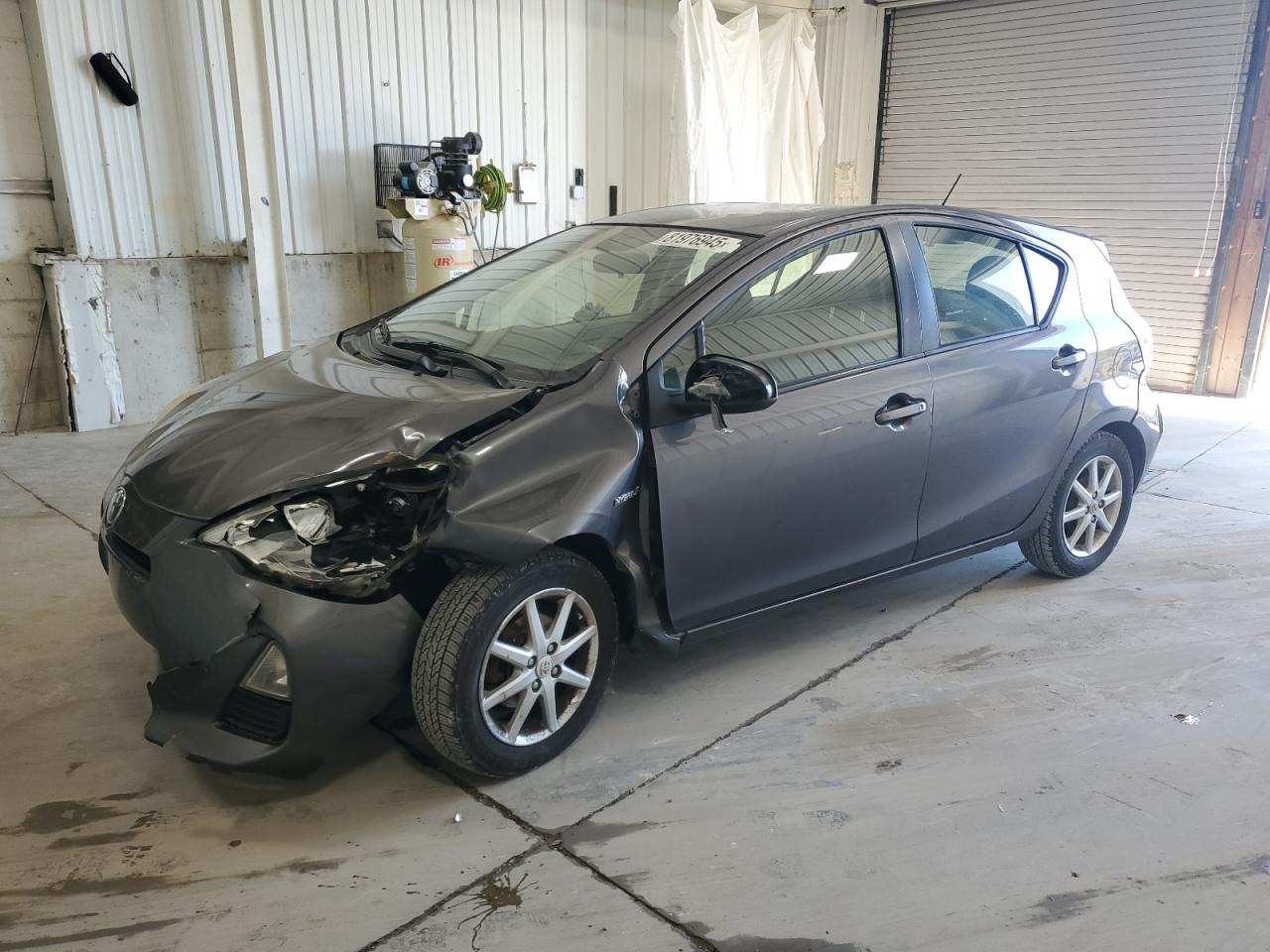 TOYOTA PRIUS C 2012