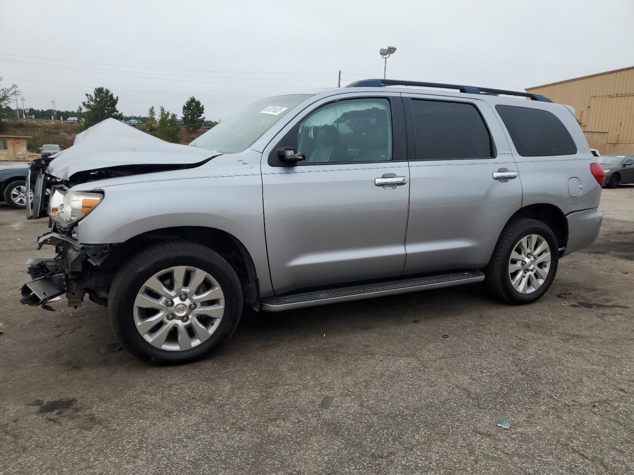 TOYOTA SEQUOIA PL 2011