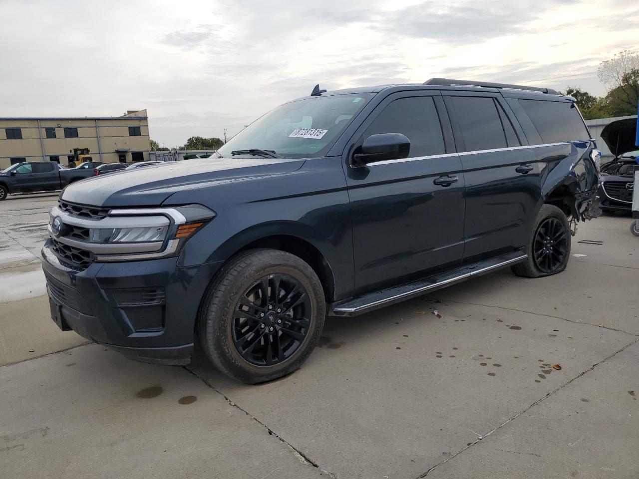 FORD EXPEDITION 2023