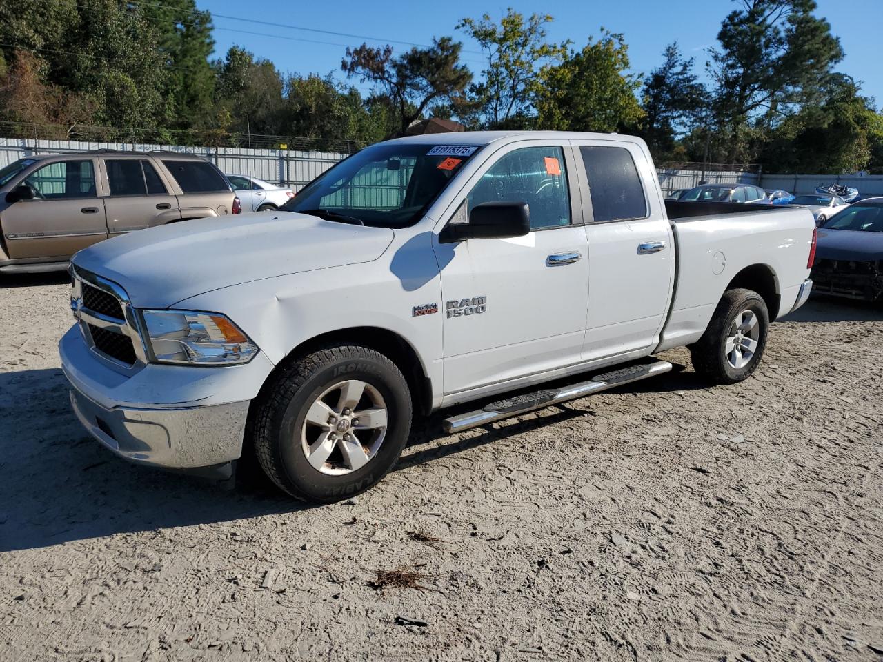 RAM 1500 SLT 2017