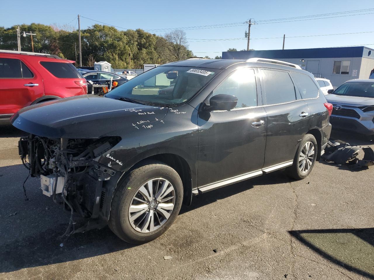NISSAN PATHFINDER 2018