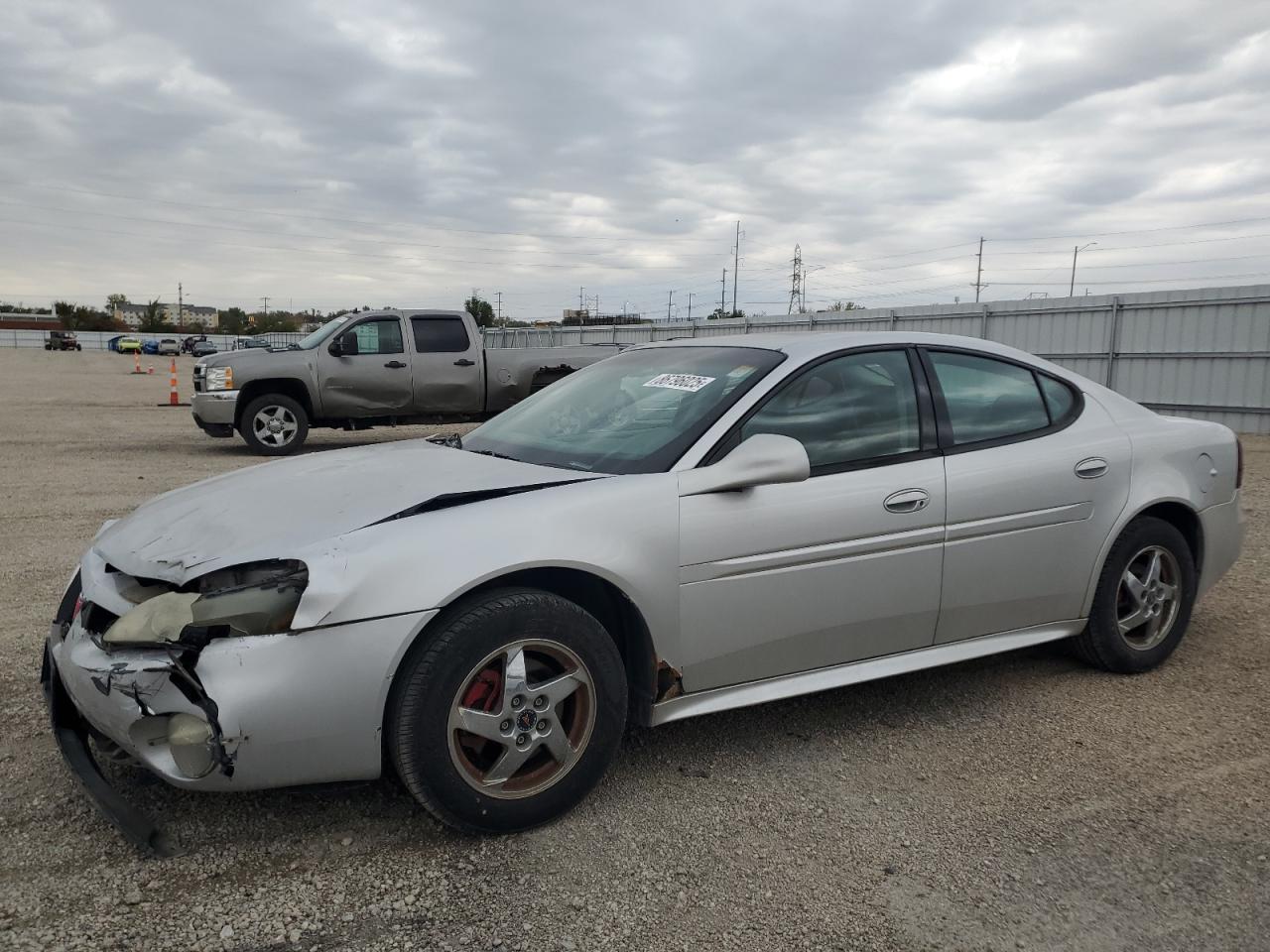 PONTIAC GRAND PRIX 2004