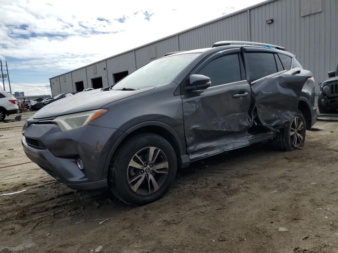 TOYOTA RAV4 ADVEN 2018