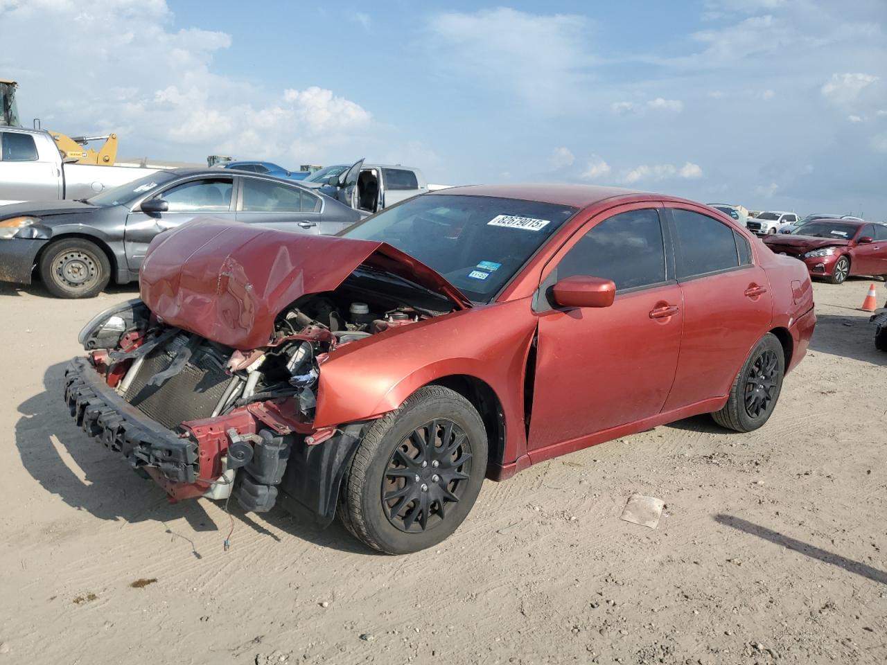 MITSUBISHI GALANT ES 2012