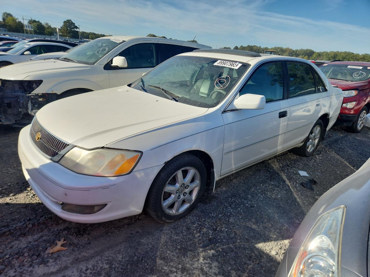 TOYOTA AVALON XL 2000
