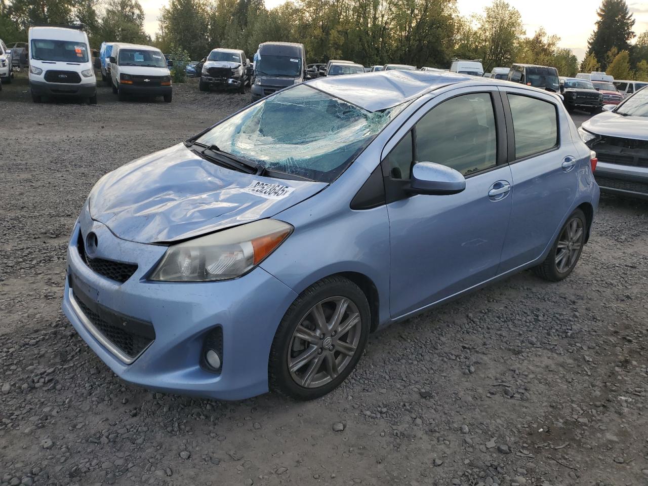 TOYOTA YARIS 2013