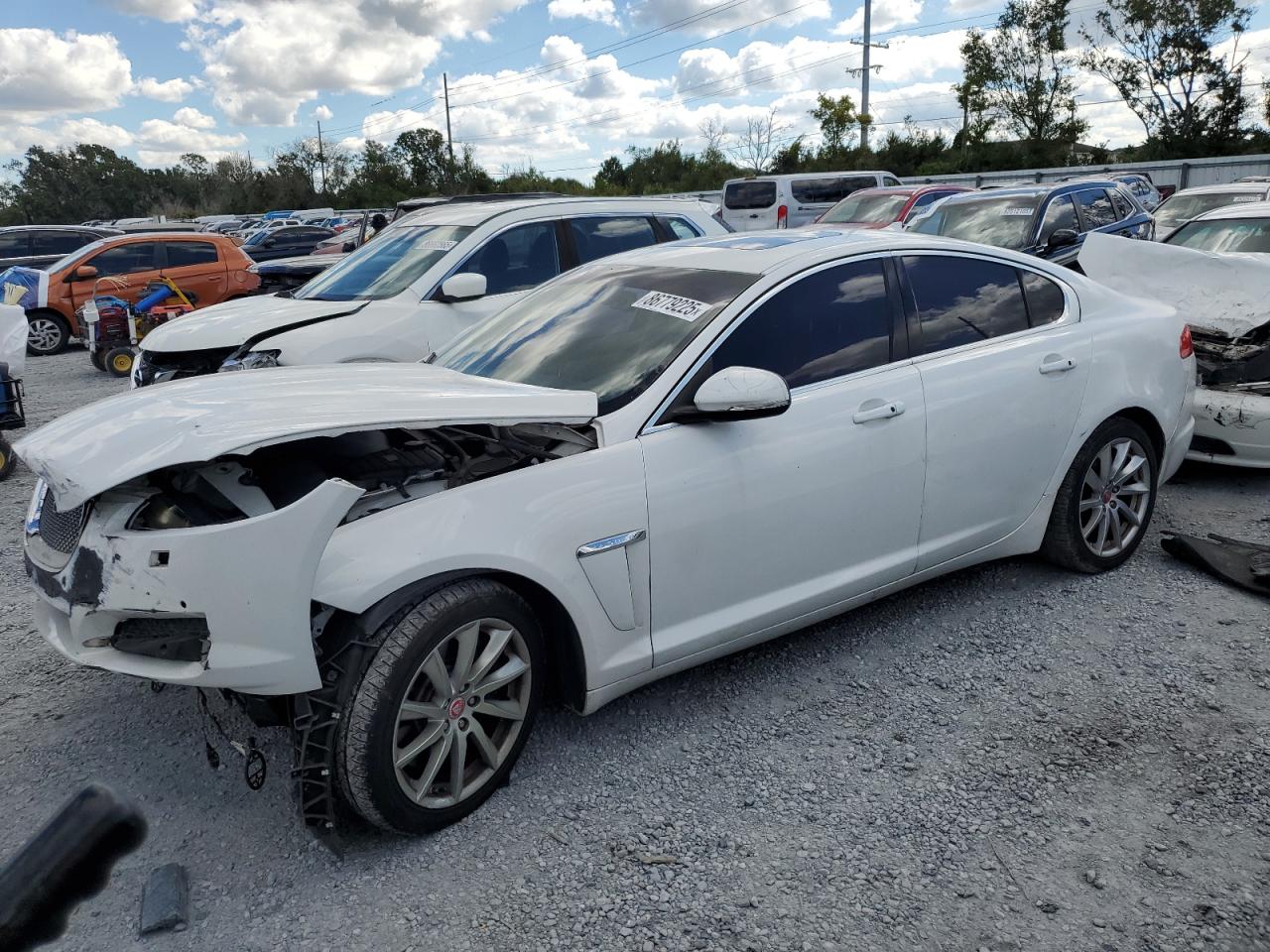 JAGUAR XF 2.0T PR 2015