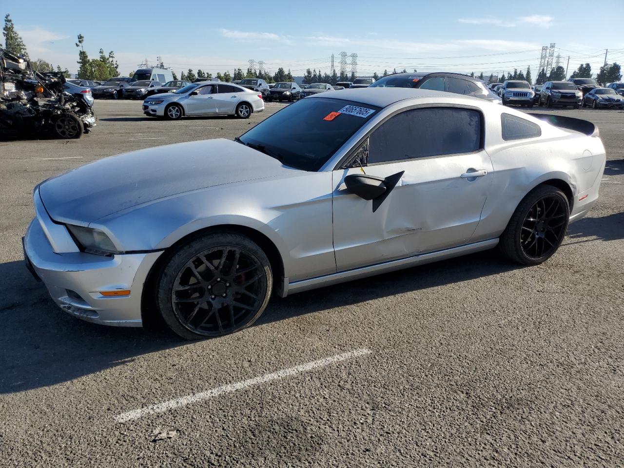 FORD MUSTANG 2013