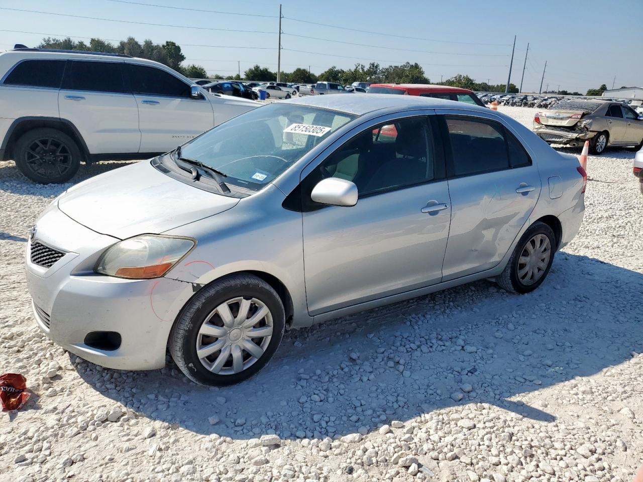 TOYOTA YARIS 2010
