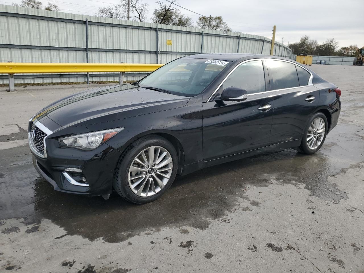 INFINITI Q50 LUXE 2021