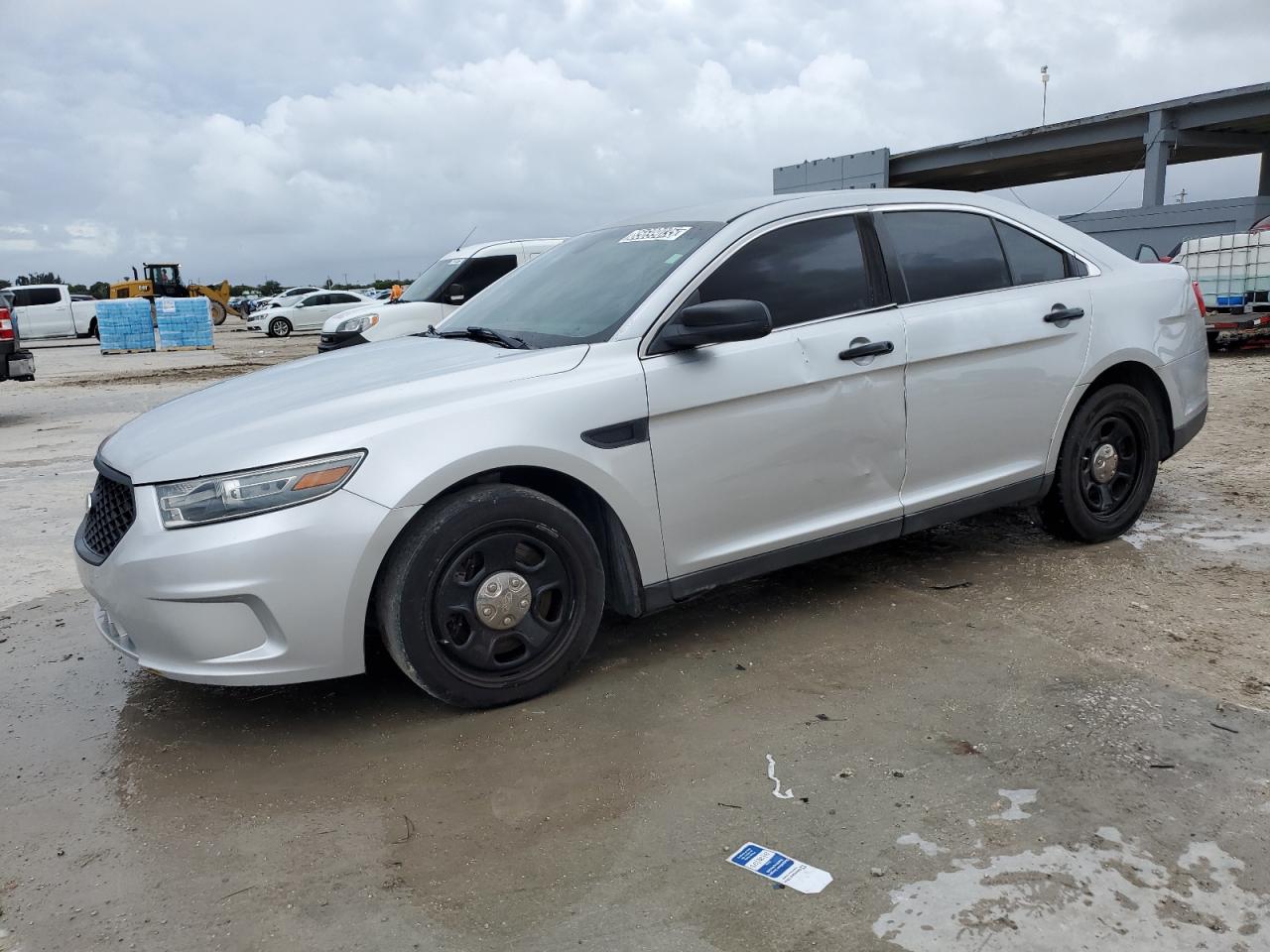 FORD TAURUS POL 2013