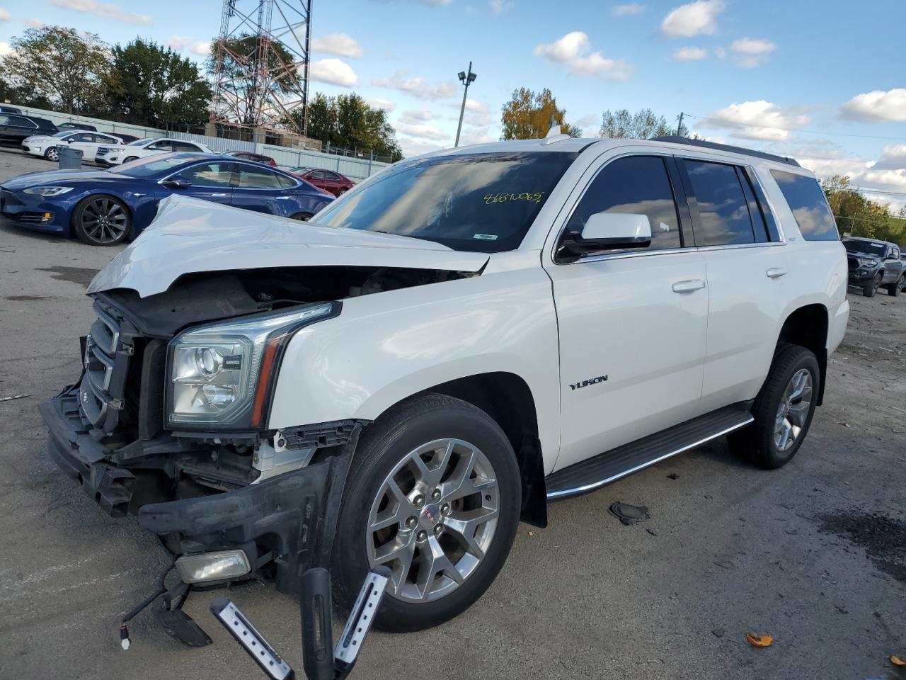GMC YUKON SLT 2016