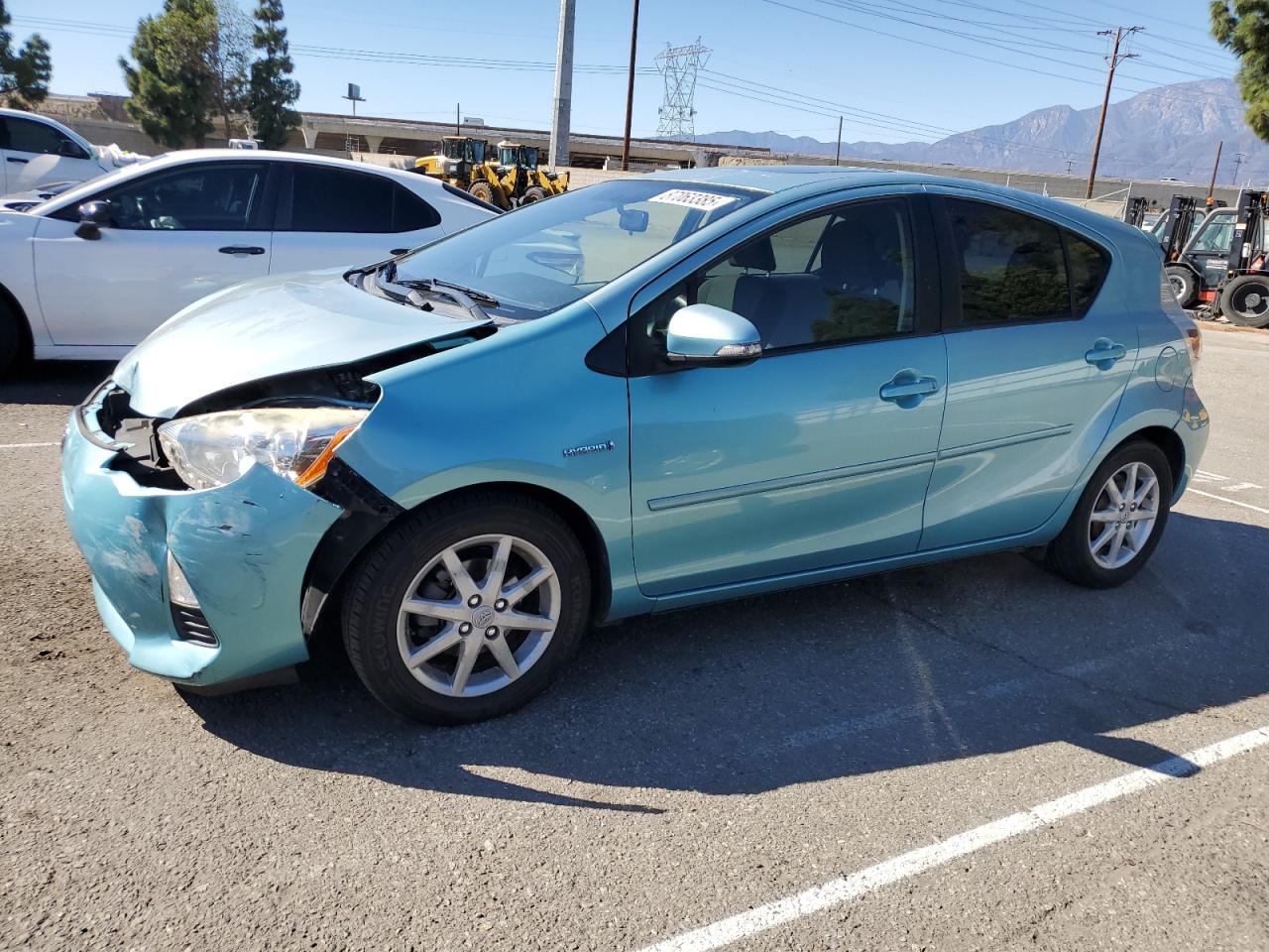 TOYOTA PRIUS C 2012