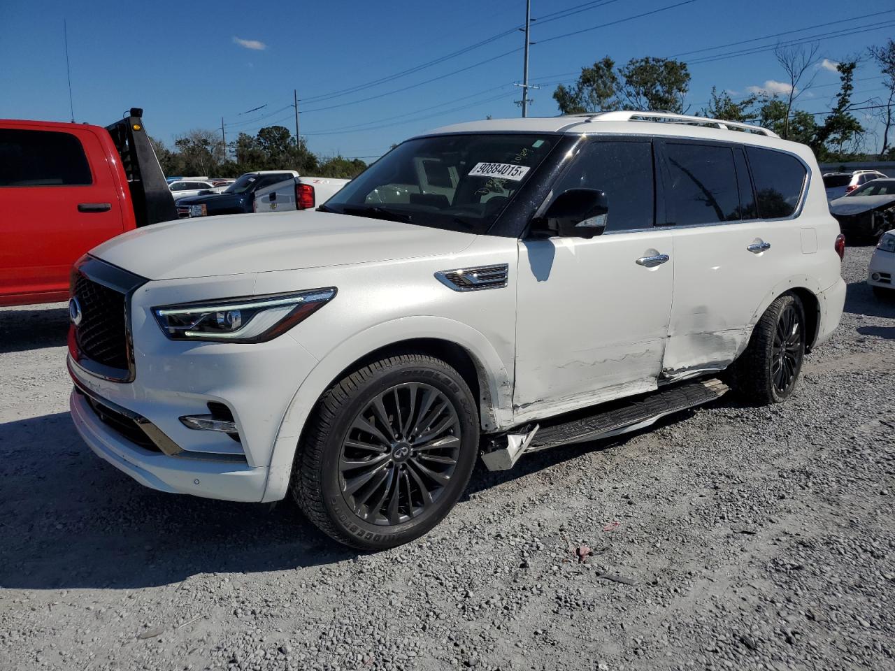 INFINITI QX80 LUXE 2023