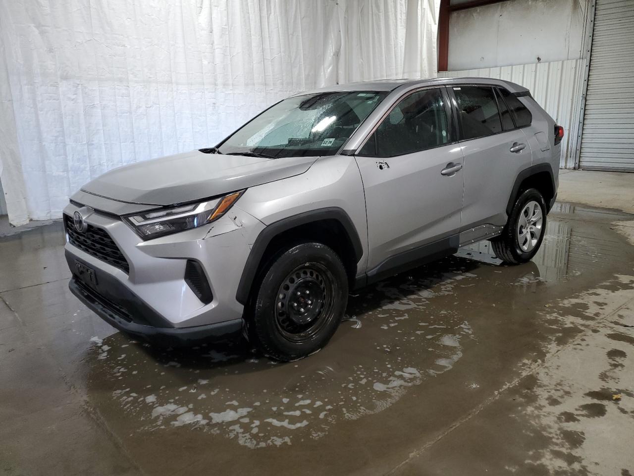 TOYOTA RAV4 LE 2024