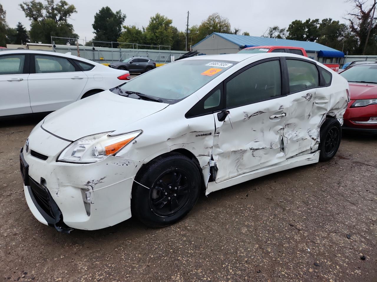 TOYOTA PRIUS 2015