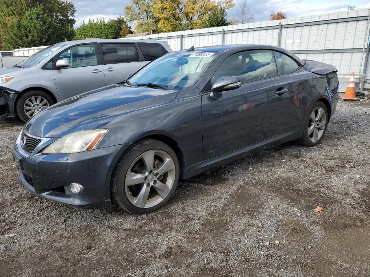 LEXUS IS 2010