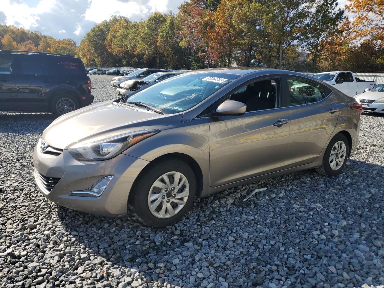 HYUNDAI ELANTRA SE 2015