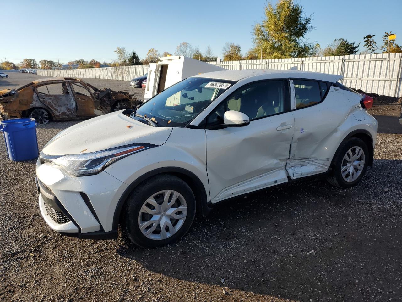TOYOTA C-HR XLE 2021