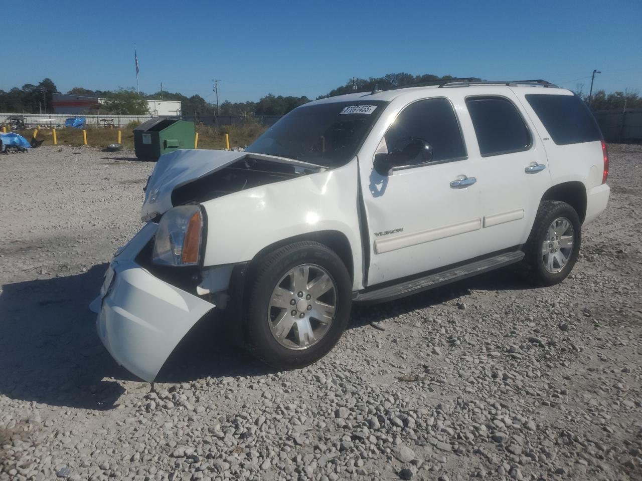 GMC YUKON SLT 2011