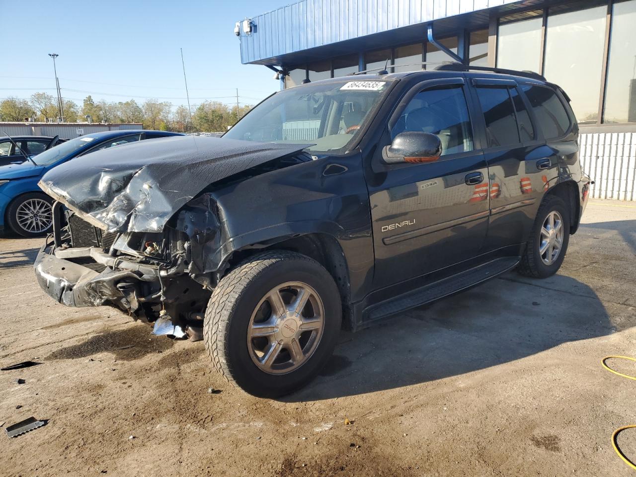 GMC ENVOY DENALI 2005