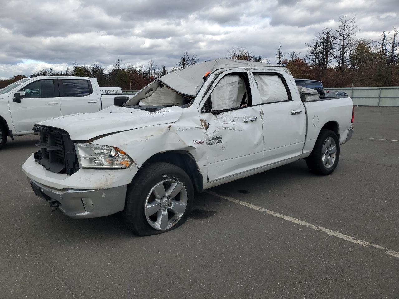 RAM 1500 SLT 2016