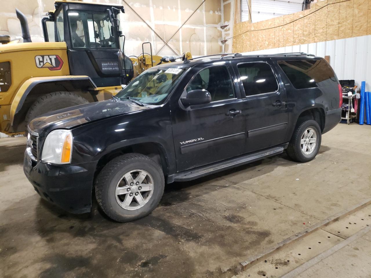 GMC YUKON XL K 2013