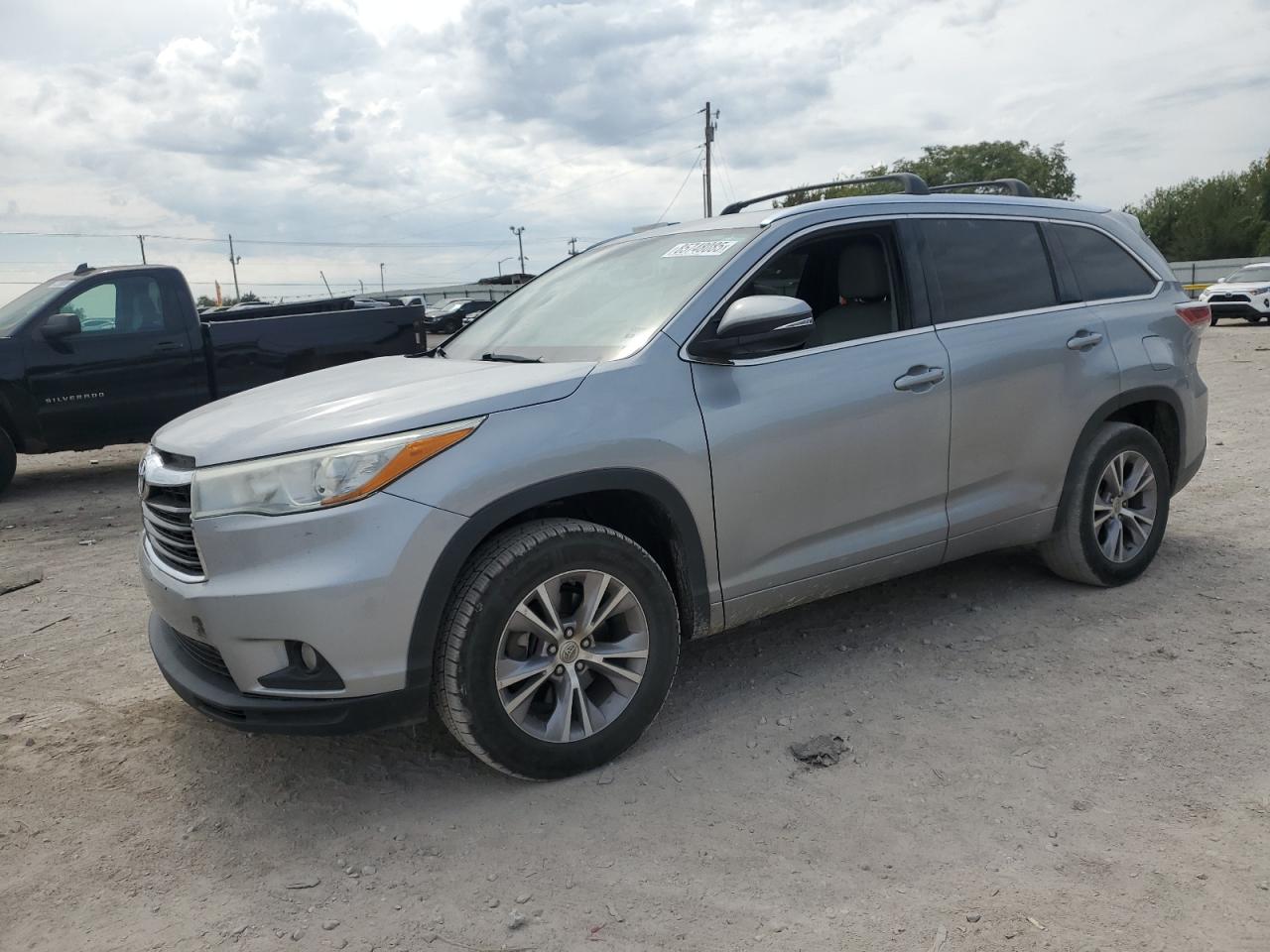 TOYOTA HIGHLANDER 2015