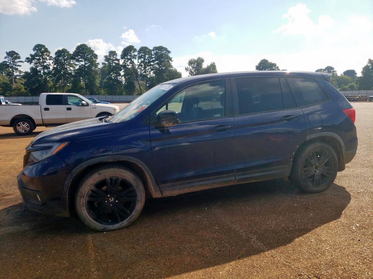 HONDA PASSPORT S 2019