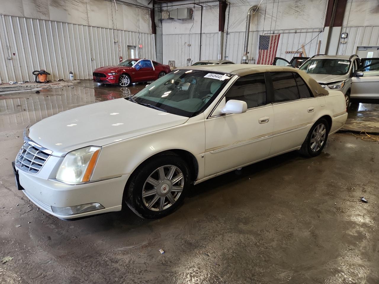 CADILLAC DTS 2007