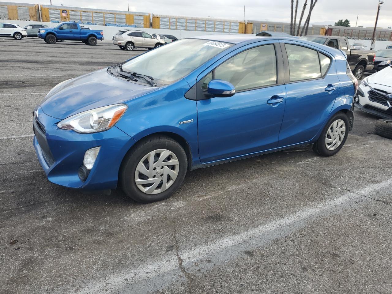 TOYOTA PRIUS C 2015