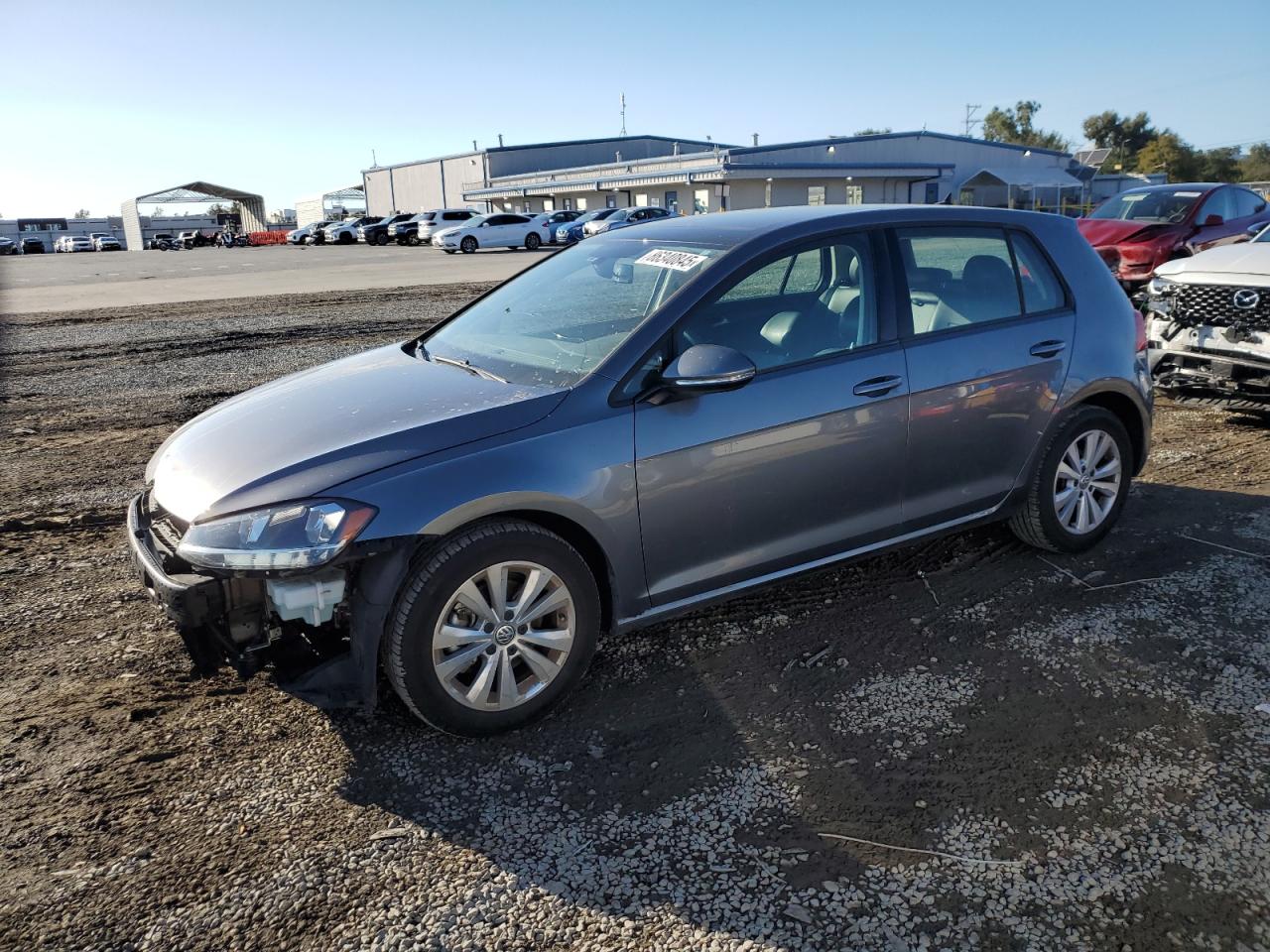 VOLKSWAGEN GOLF 2021