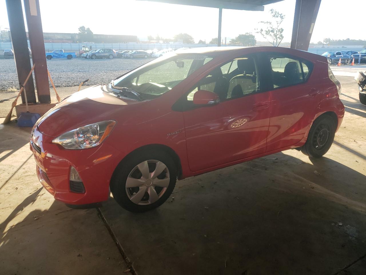TOYOTA PRIUS C 2012
