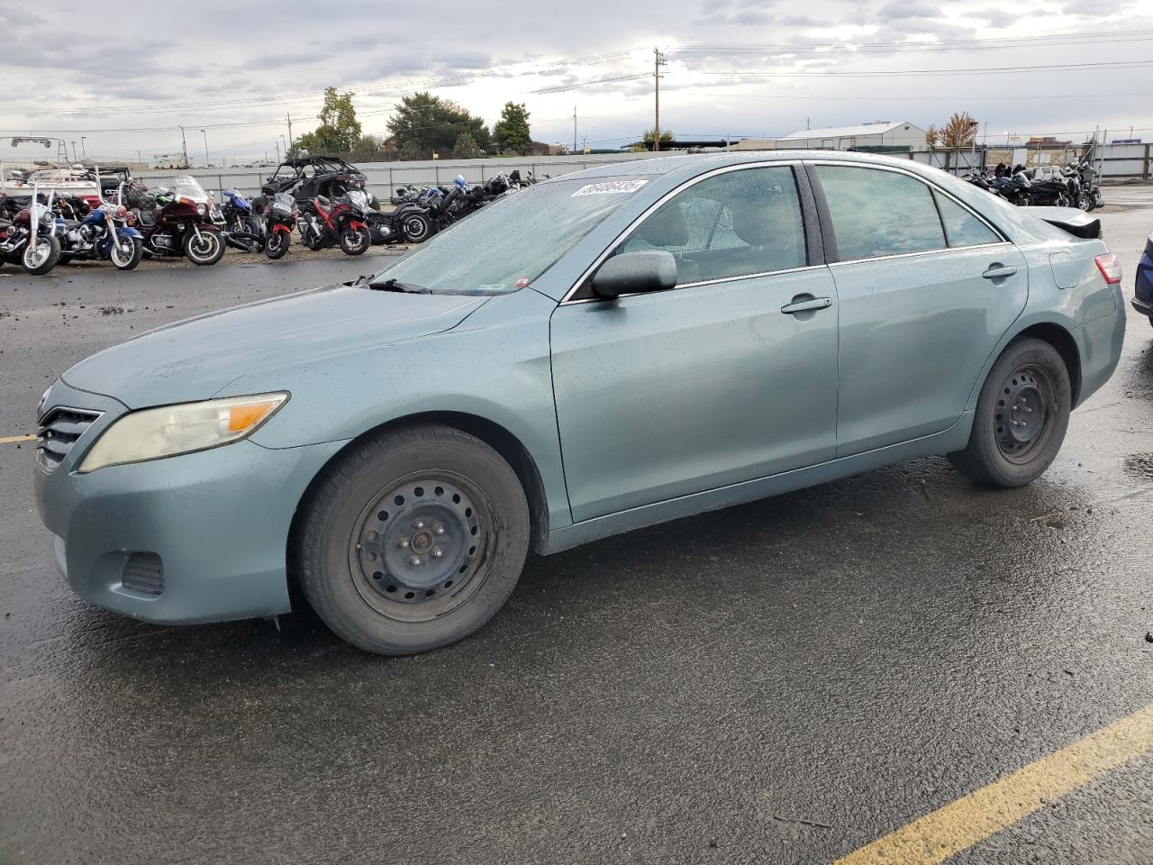 TOYOTA CAMRY BASE 2011