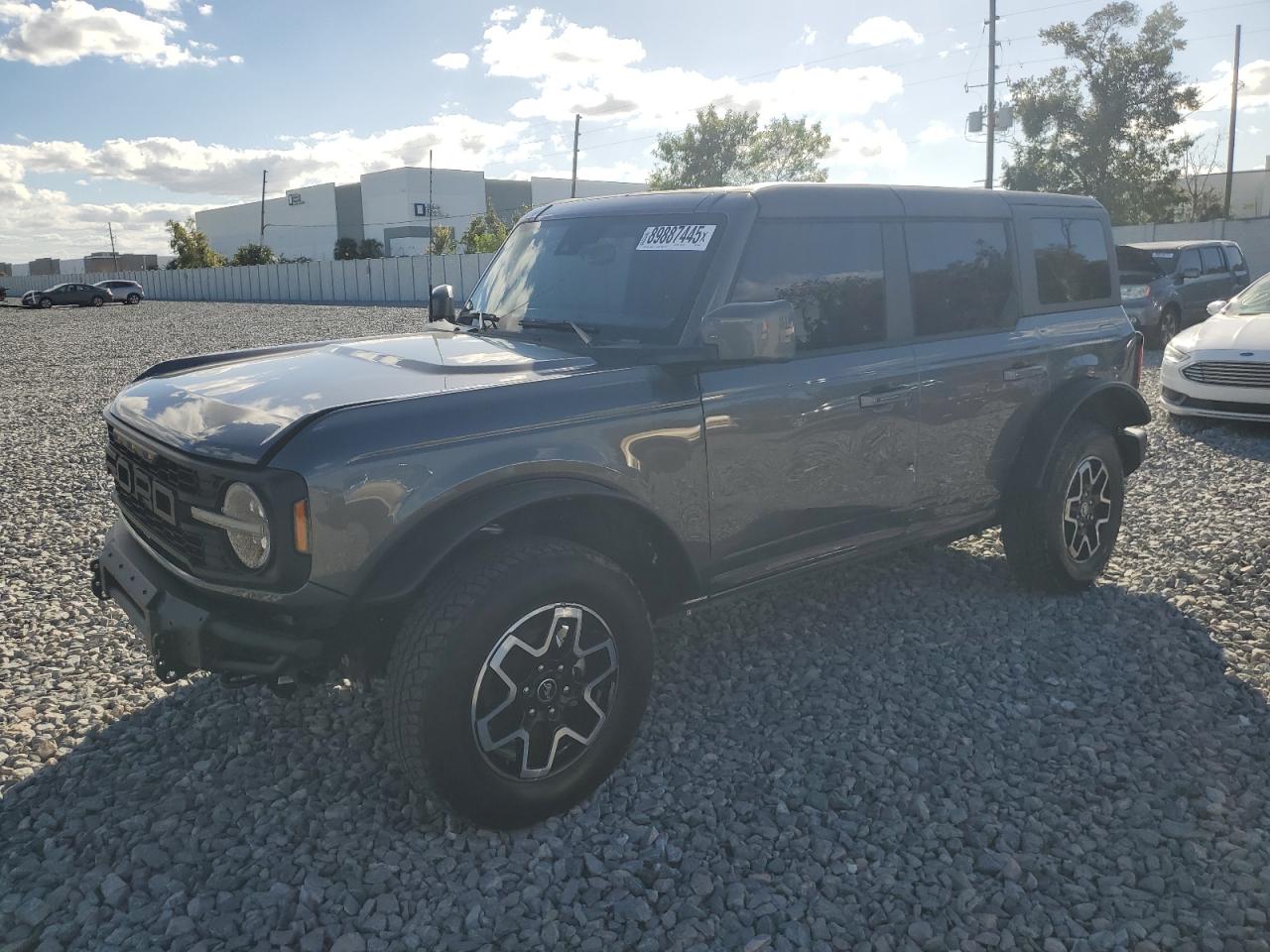 FORD BRONCO OUT 2024