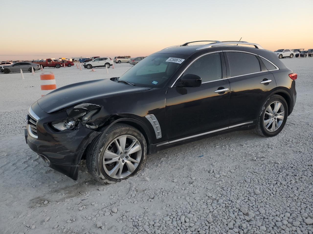 INFINITI FX35 2012