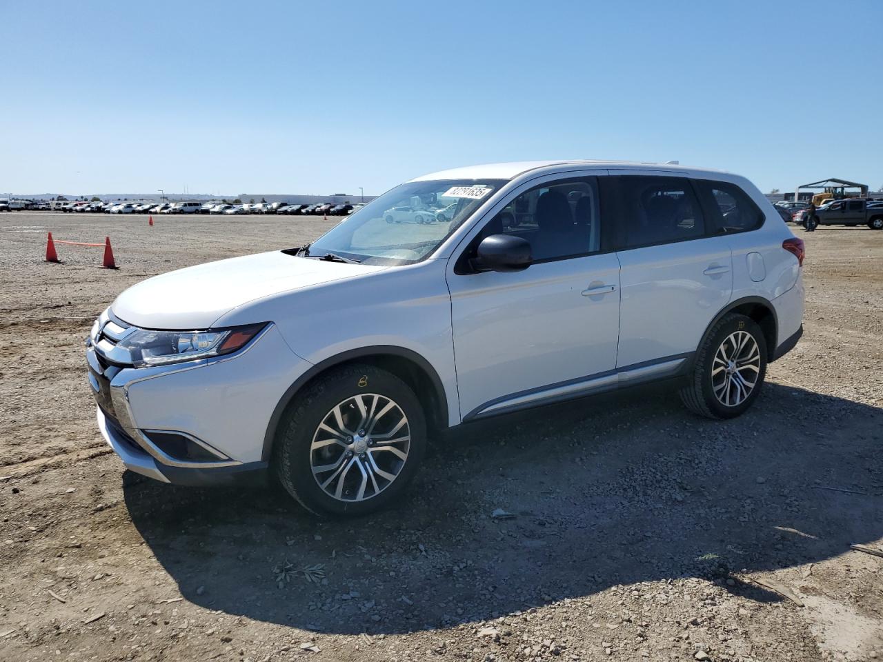 MITSUBISHI OUTLANDER ES 2017