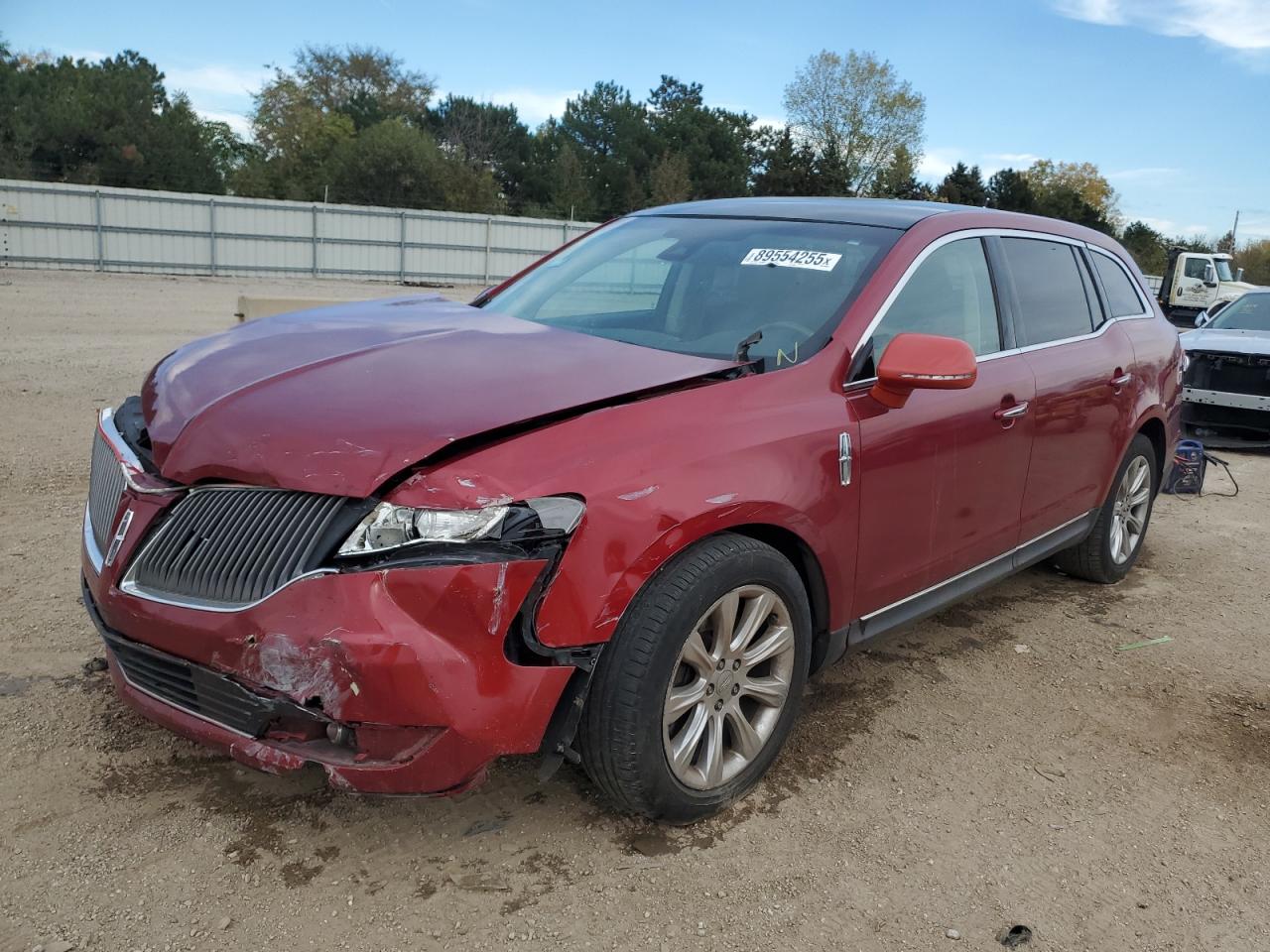 LINCOLN MKT 2014